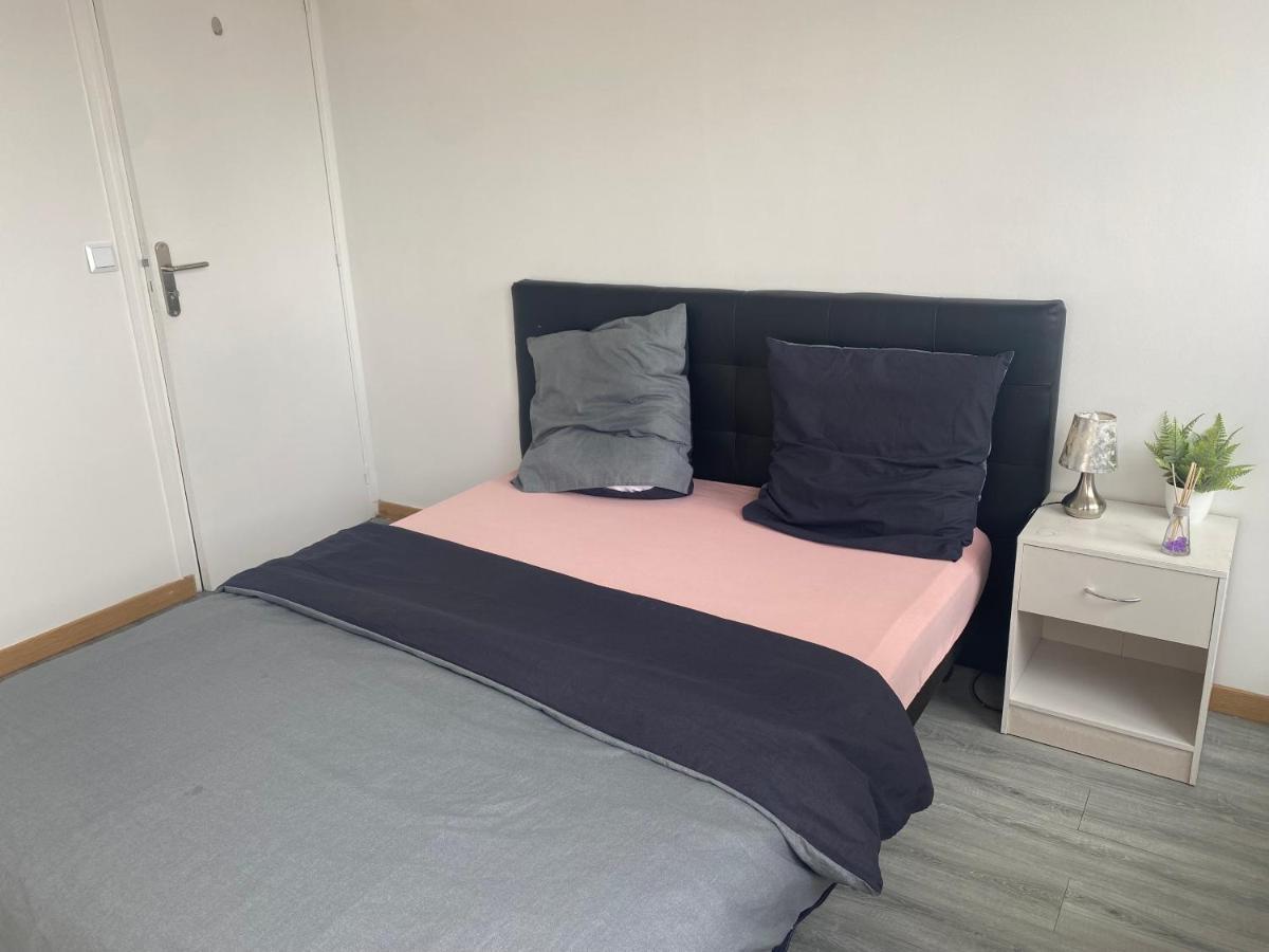 Appartement 3 Chambres Evry Plein Centre Ville Esterno foto