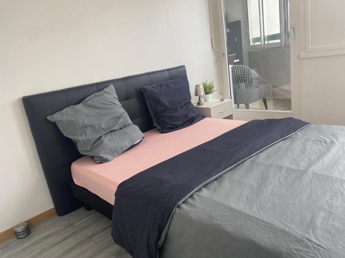 Appartement 3 Chambres Evry Plein Centre Ville Esterno foto