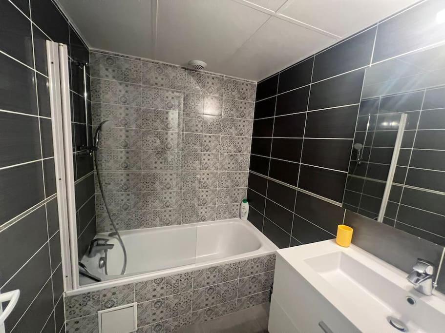 Appartement 3 Chambres Evry Plein Centre Ville Esterno foto